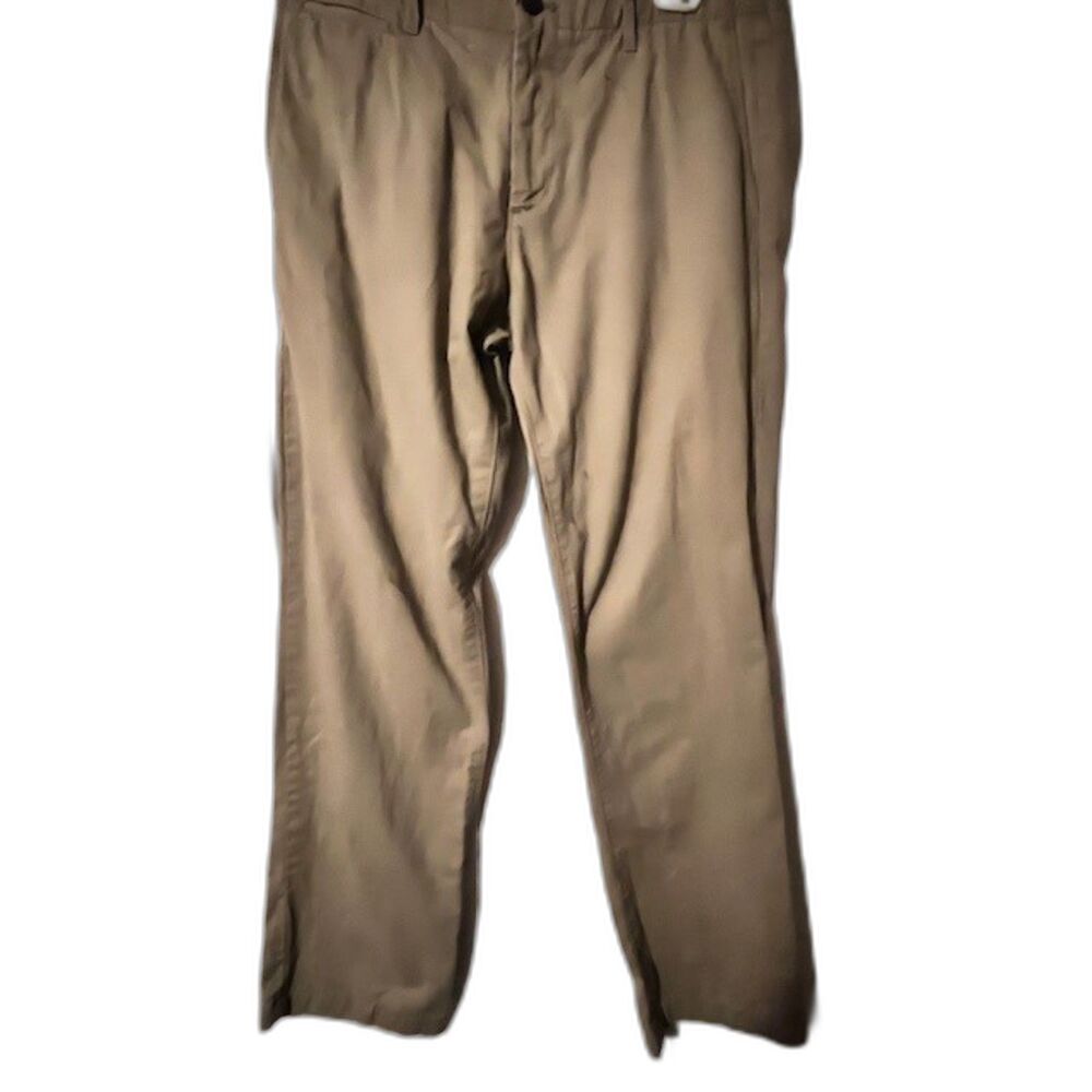 Gap “lived-in straight” tan khakis chinos 33 x 32